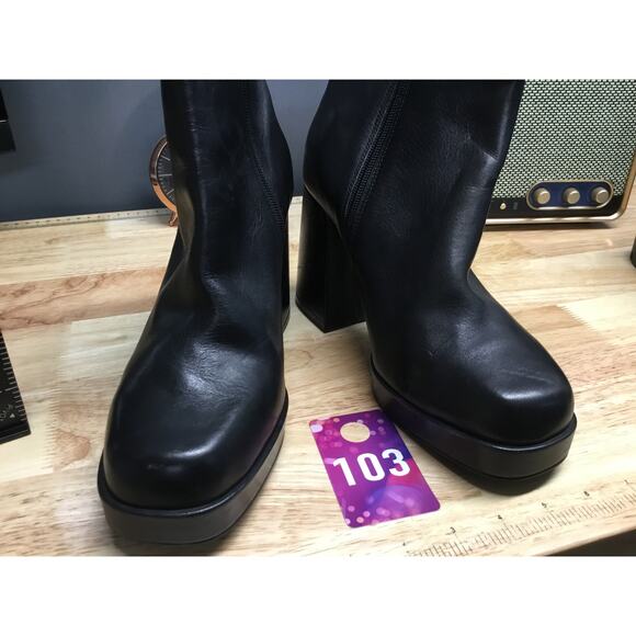 Women's Elie 9M Black Leather Side Zip High Heel Square Toe Platform Ankle Boots - Picture 9 of 9